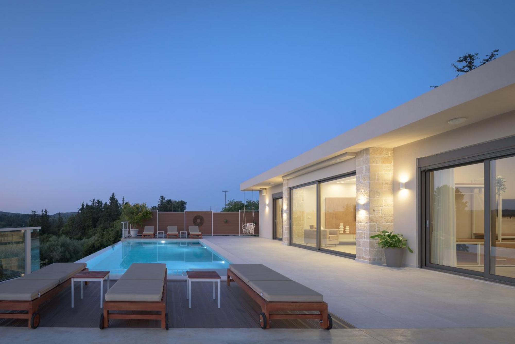 Reflection Villa, With Heated Pool, Close To Sea, By Thinkvilla Chania  Eksteriør billede